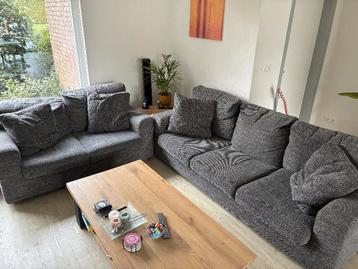 GRATIS: Grijze bankstel set (2+3 zits)