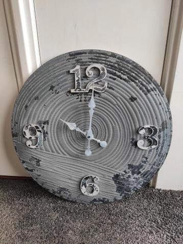 Buiten of binnen decoratieve klok, gratis
