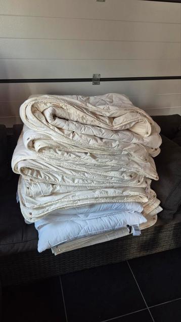 3x Eenpersoons 4-seizoenen dekbedden 140x220 cm