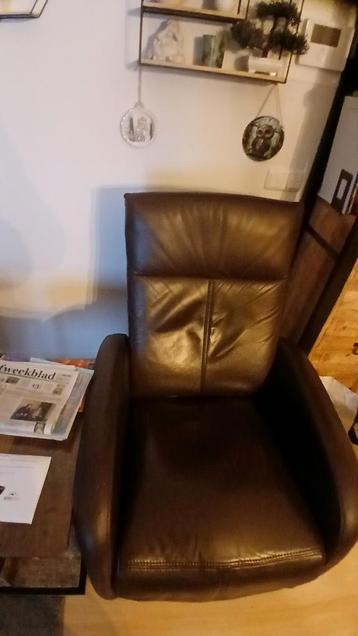 Comfortabele elektriese  bruine leren fauteuil