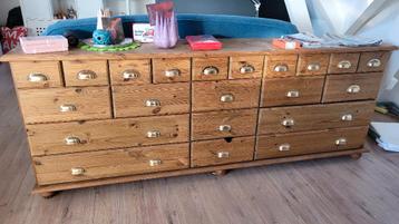 Vakjeskast met mankementjes gratis ophalen