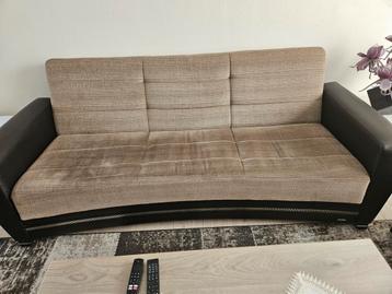 Comfortabele 2x 3-en 1x 1 zits slaapbank met opbergruimte.