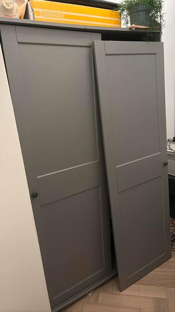 IKEA Hauga kledingkast gratis MOET SNEL WEG