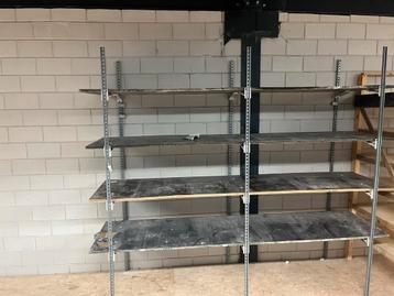 Diverse opslagrekken - alles in een keer gratis afhalen