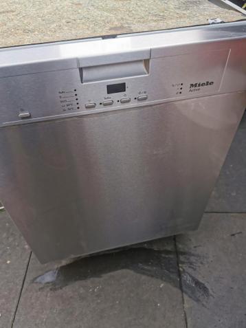 Miele vaatwasser inbouw defect f51 error code