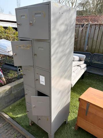 Gereserveerd - Lockers