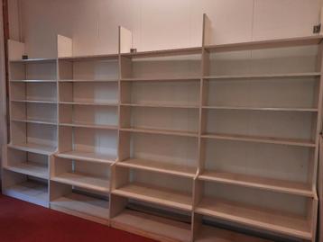 boekenrek 4 delen totaal 370 breed gratis af te halen