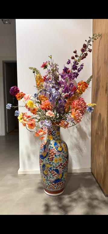 GEZOCHT  Chinese vaas