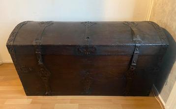 Antieke dekenkist begin 1900