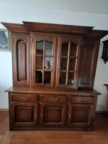 Kast eiken, glas in deurtjes