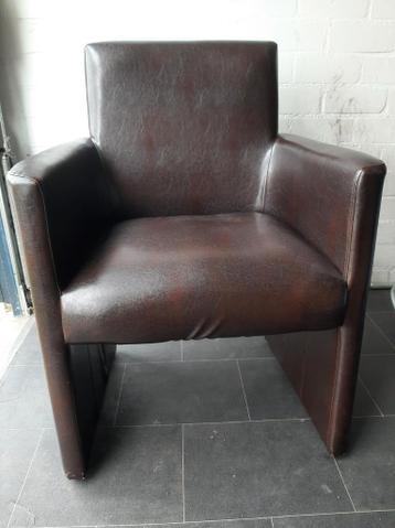 Lederen stoel