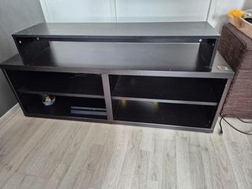 Zwarte TV-/gamekast met meerdere schappen