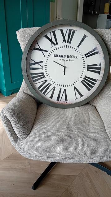 gratis  ophalen  een klok