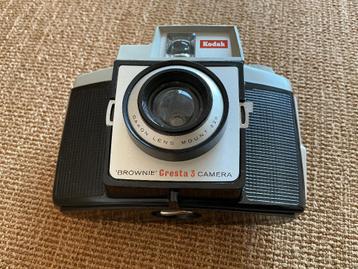 Vintage Kodak Brownie Cresta 3 Camera