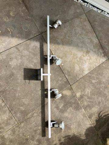 Diverse Verlichting, Eetkamerstoelen en Tuintafel