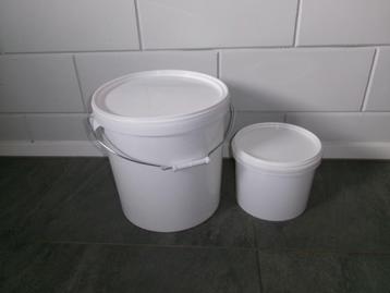 Grote partij kunststof emmers 10kg en 5kg– 160 stuks