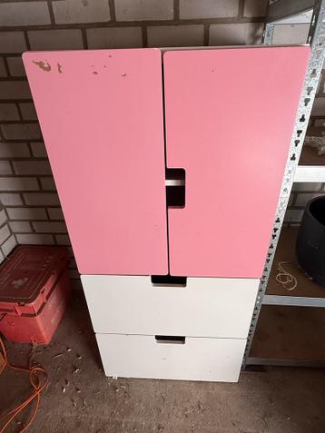Gratis IKEA kast met gebruikerssporen - op te knappen