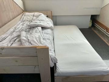 Bed combi.Uitschuifbaar 1-persoonsbed naar 2 persoons