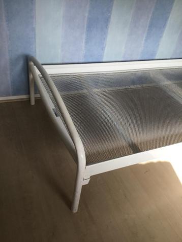 Bed kuperus 90 x 200
