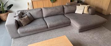 Gratis af te halen! Bank evt incl vloerkleed.