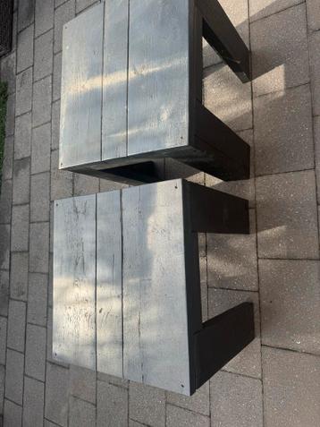 Set van 2 houten bijzettafels - Grijs