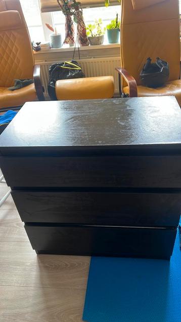 Ouder Ikea kastje 3 lades Gratis
