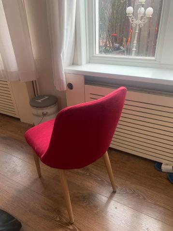 5 eetkamerstoelen gratis af te halen