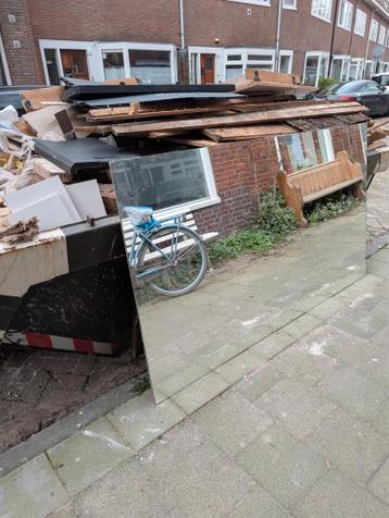 Grote spiegel 210x120 cm gratis af te halen