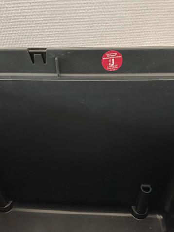 Brabantia prullenbak zonder deksel, met deuken