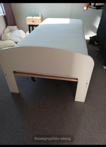 Gratis af te halen: Eenpersoonsbed (wegens verhuizing)
