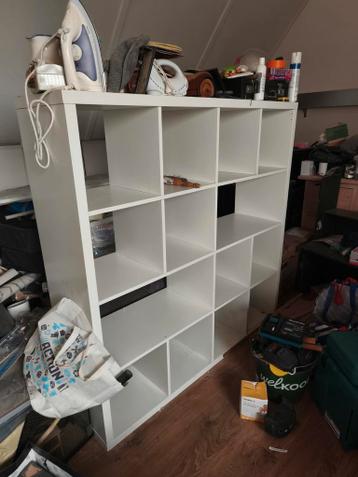 Gratis IKEA kast met aangepaste vakken (zelf demonteren)