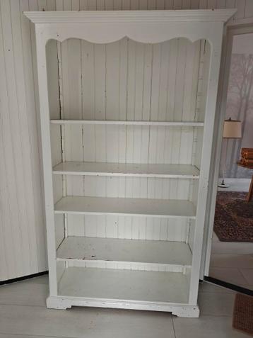 Gratis kast (200x120x40). Dit weekend/ 7 of 8 maart ophalen