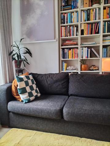 Gratis! Donkere bank met gebruikerssporen