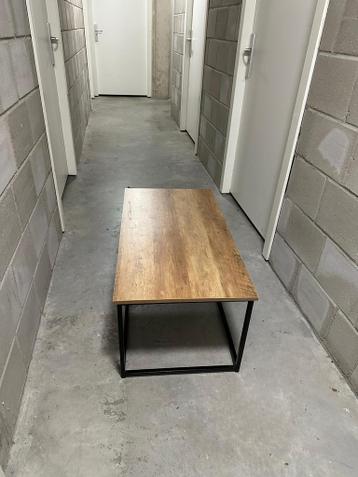 Salon tafeltje GRATIS
