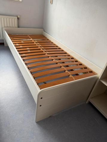 Gratis 1-persoonsbed (90x200) incl. lattenbodem
