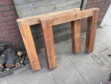 Gratis onderstel eettafel acacia hout
