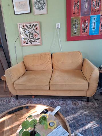 Gratis Gele Bank - 165x89 cm - Gebruikt