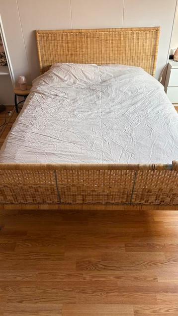 Bed 1.40x2.00 gratis op te halen