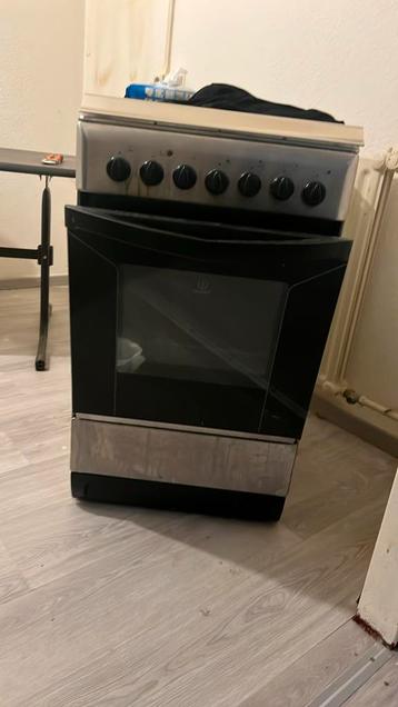 Gratis gasfornuis met oven - Standaard maat, alles werkt