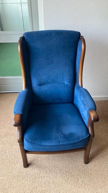 Gratis blauwe stoel.