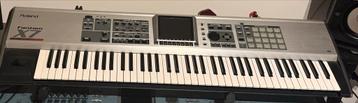 Roland Fantom X7 Workstation  (76 toetsen)