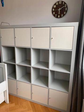 IKEA Expedit kast met 8 inzetdeurtjes - gratis af te halen