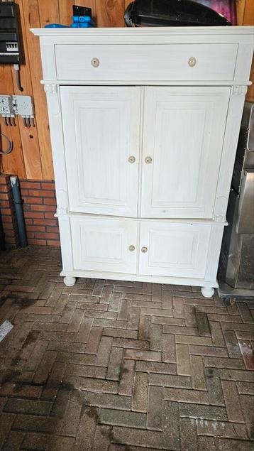 Televisiekast opknapper - 107x47x148 cm