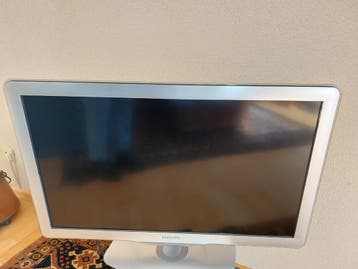 Gratis: Philips TV, 77,5 cm bij 47 cm en 3,5-4  cm diep