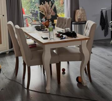 Landelijke eetkamertafel in goede staat - gratis afhalen