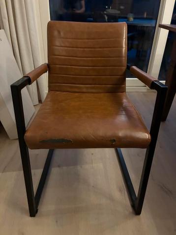 Cognac Leren Stoel met Zwart Metalen Frame