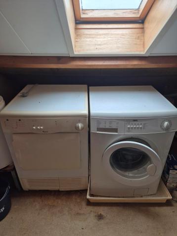 Droger en wasmachine