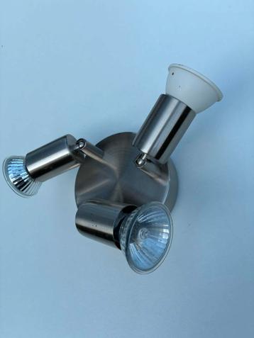 Spotlamp met 3 richtbare spots, 11 cm diameter