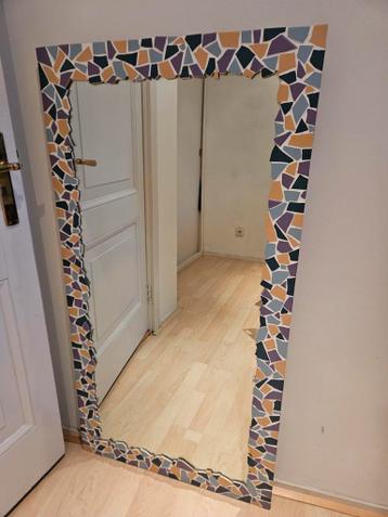 Spiegel met mozaiek rand