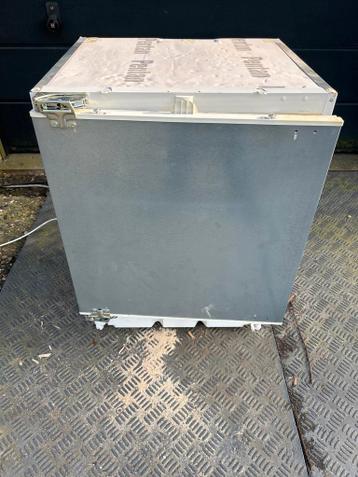 Gratis Siemens inbouw koelkast - Deur sluit niet